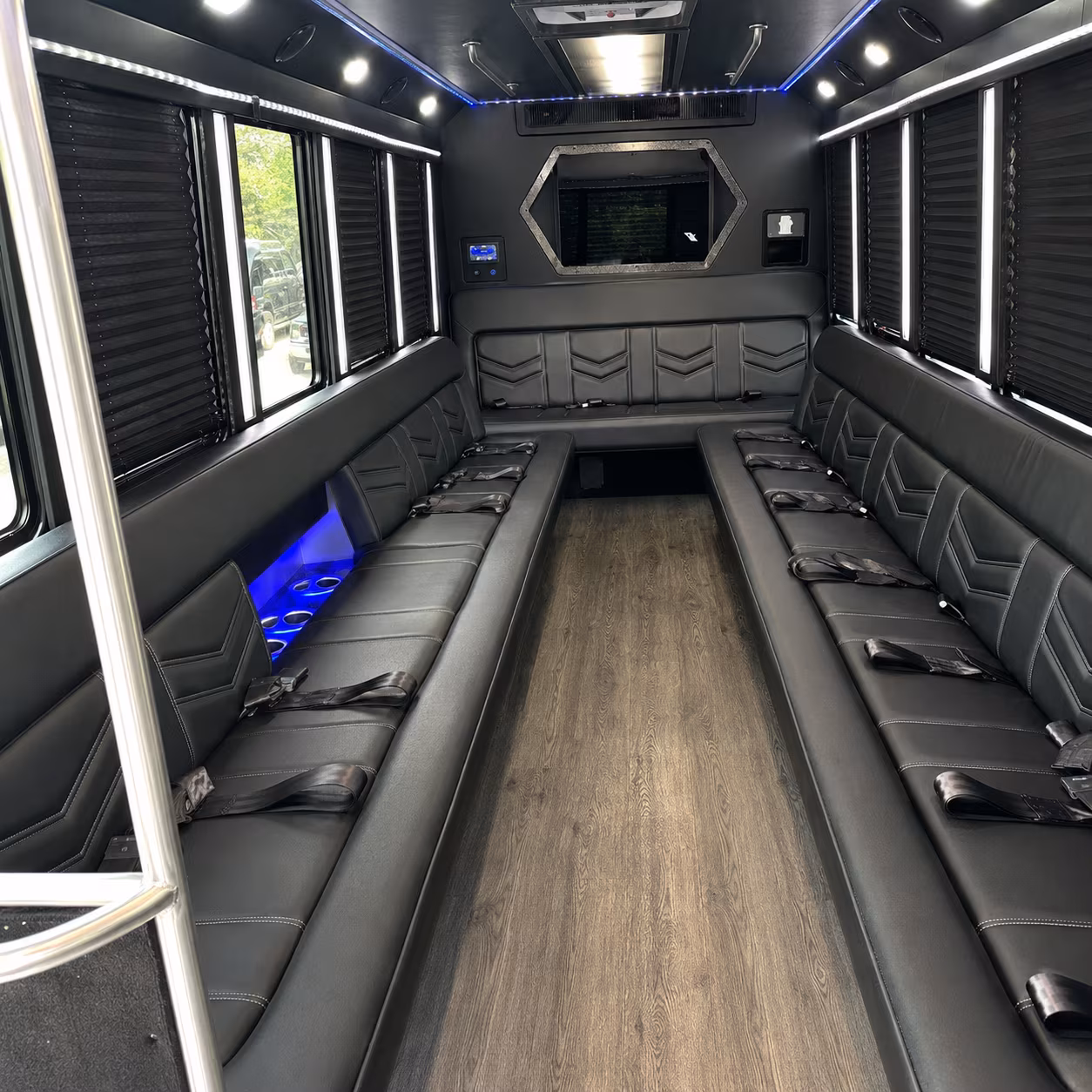 charlottesville quinceanera sweet 16 party bus rental