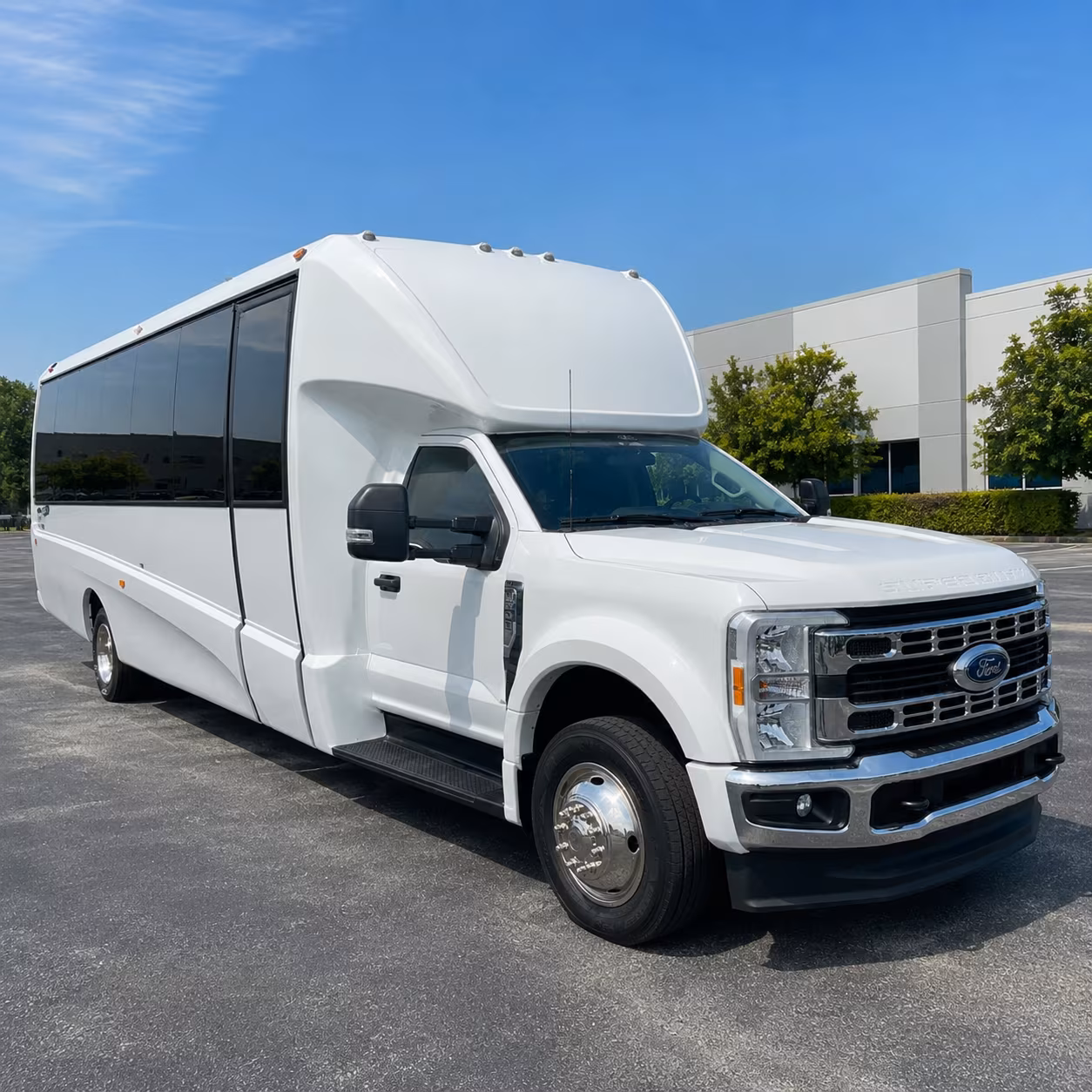 corporate wine tour shuttles for charlottesville groups and uva alumni events