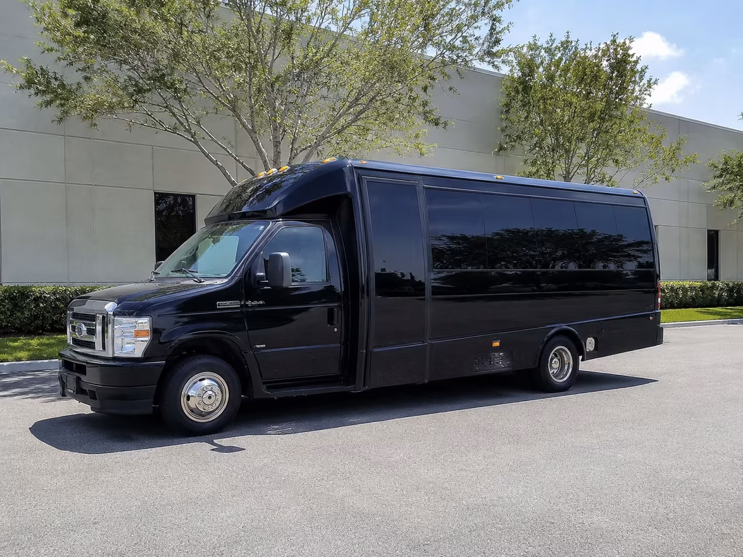 getting around charlottesville on prom night is easy with the right bus