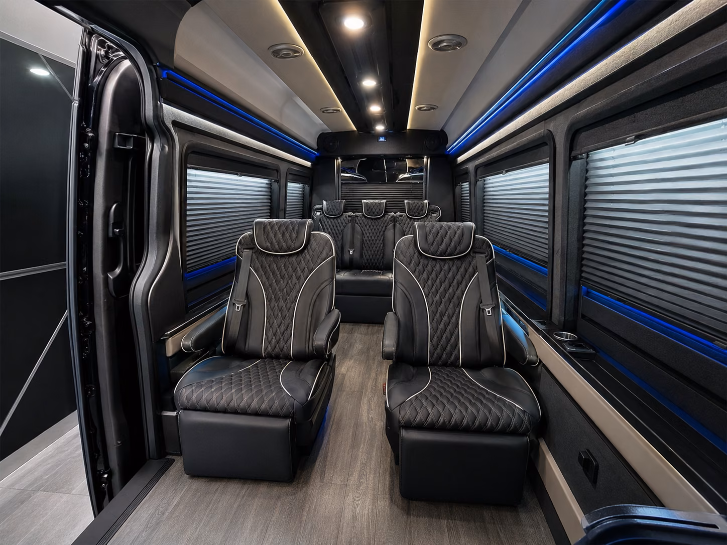 it s never been easier to compare airport bus options in charlottesville virginia