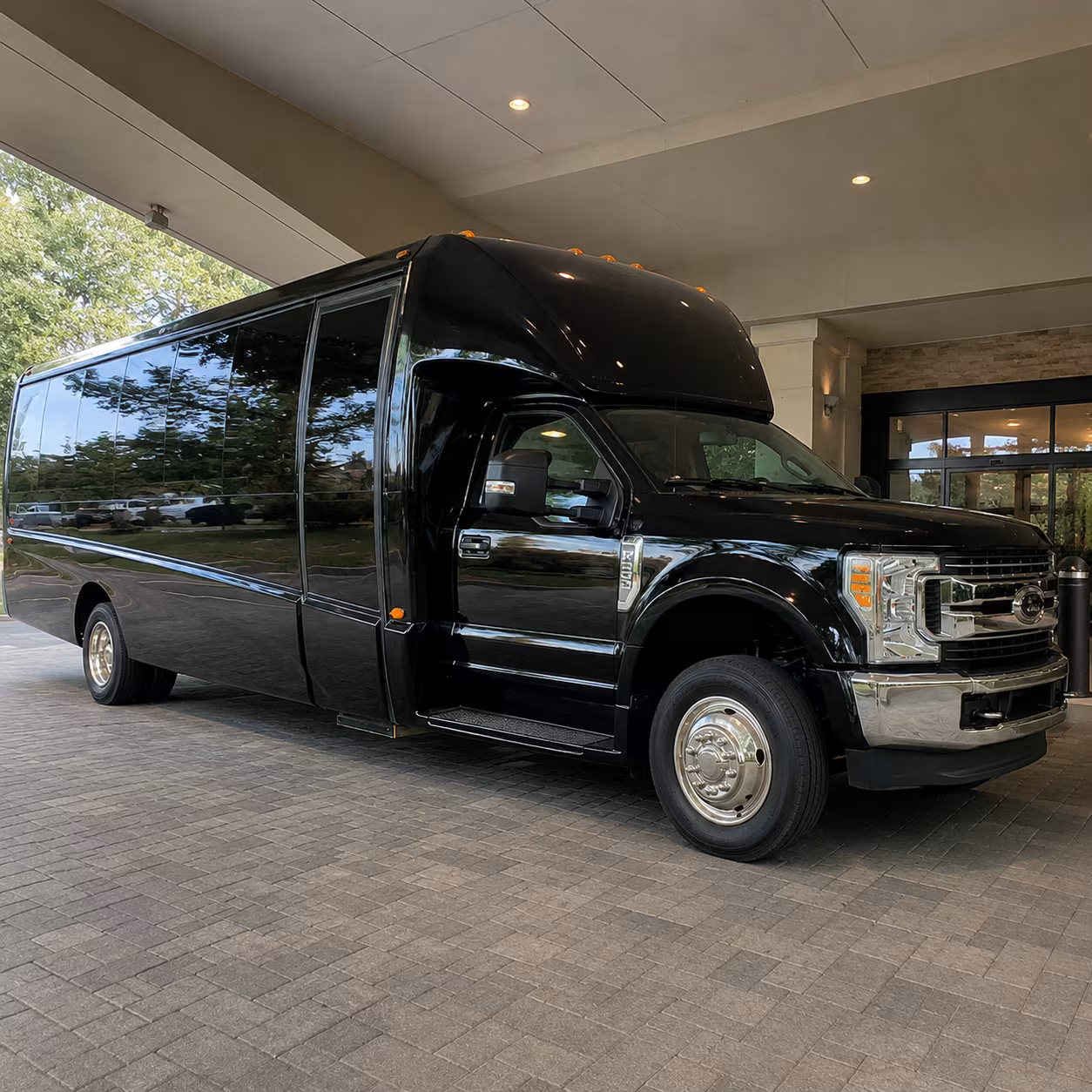 norfolk take your group further with a norfolk long distance charter bus rental